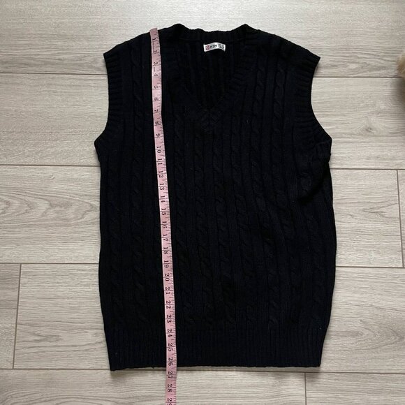 H2H Cable Knit Sweater Men's Medium Black V Neck Sleeveless Pullover - Picture 3 of 5